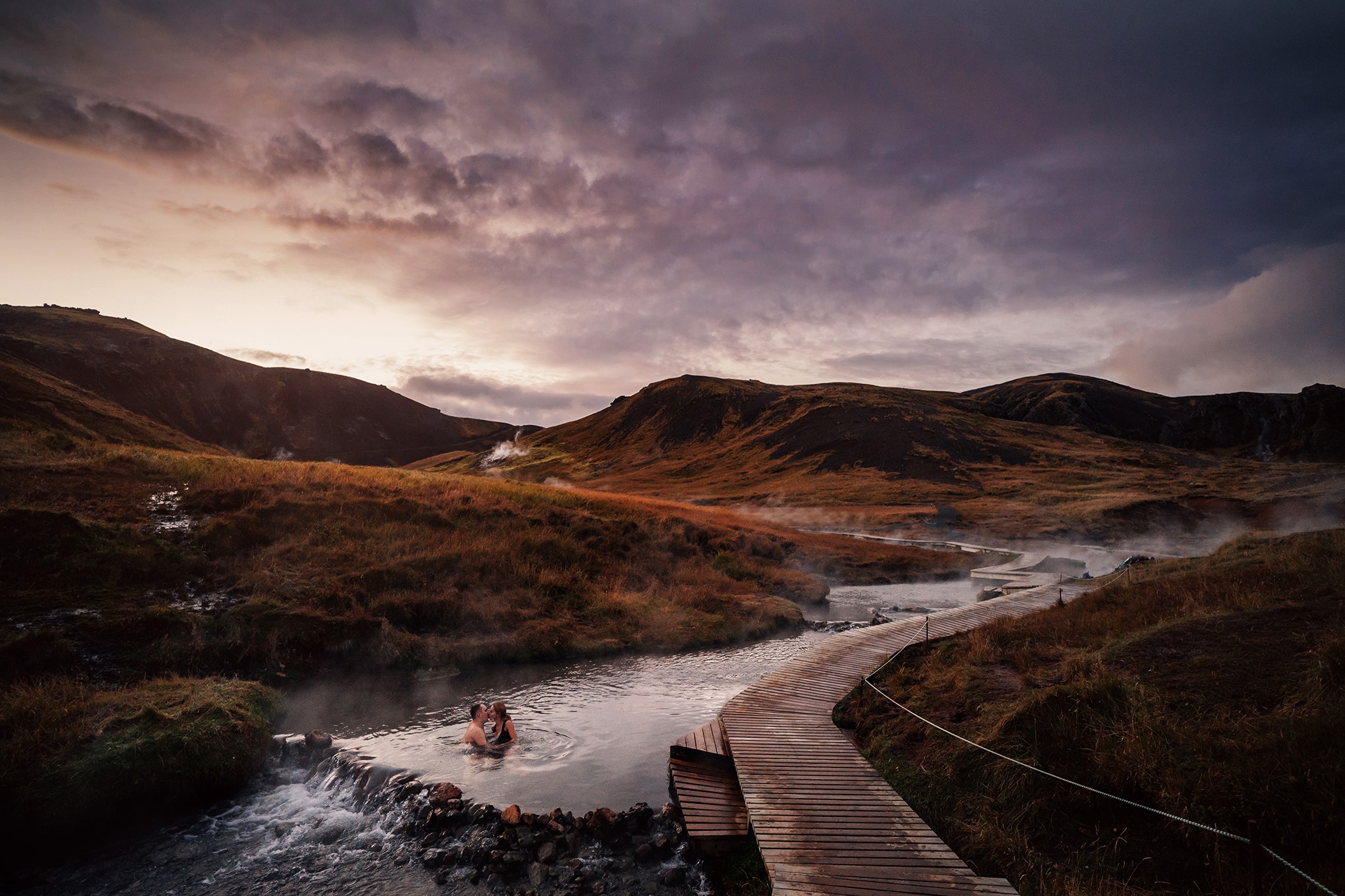 Gorące źródła na Islandii i sesja zdjęciowa Młodej Pary